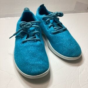 Allbirds women’s wool Blue Sneakers
